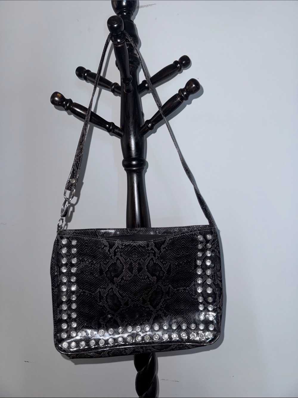 Black Studded Snake-Embossed Shoulder Bag 43.M7